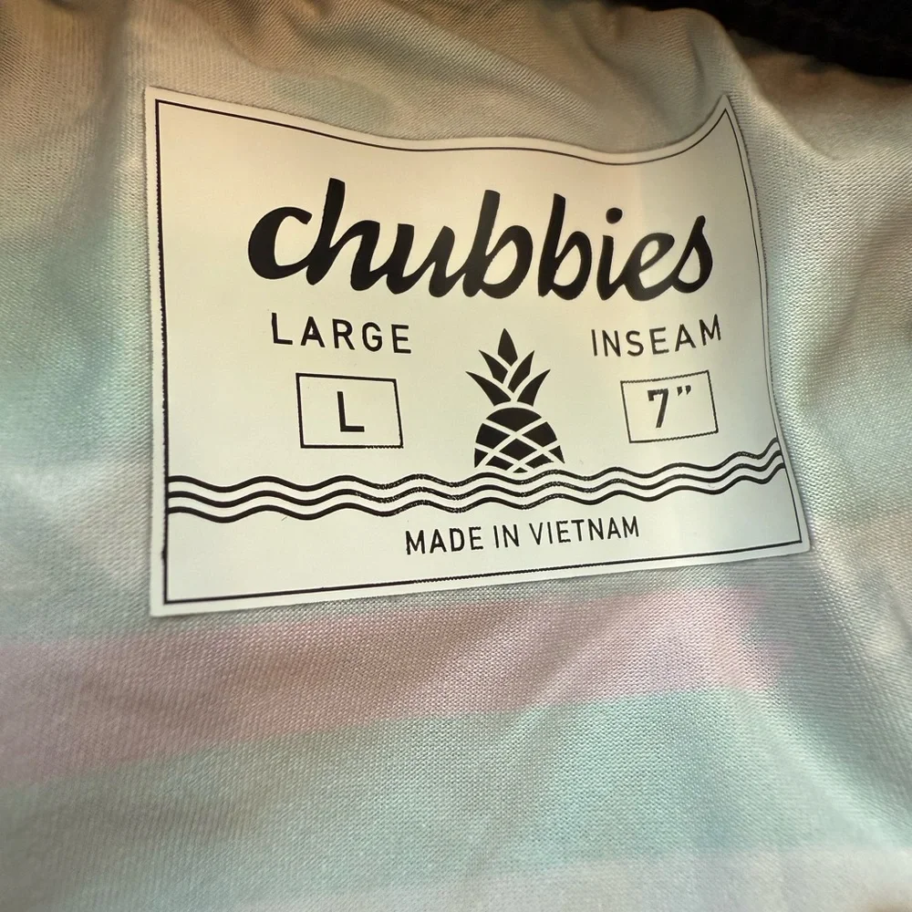 Chubbies Men’s 7” Liner Shorts – Black Aztec Print – Size Large